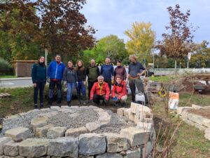 Die Siemensgruppe mit der neuen Kräuterspirale